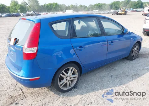 2009 Hyundai Elantra Touring from USA, damaged, VIN KMHDC86E29U038101